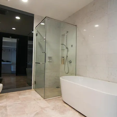 Dolphin Platinum Klcc Kuala Lumpur Apartment Exterior photo