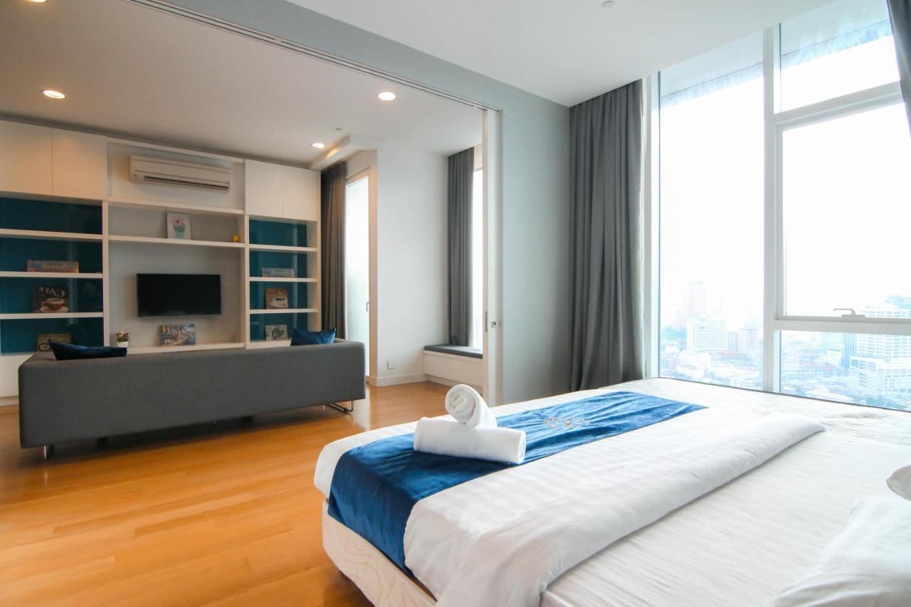 Dolphin Platinum Klcc *